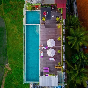 3* Resort The Evitel